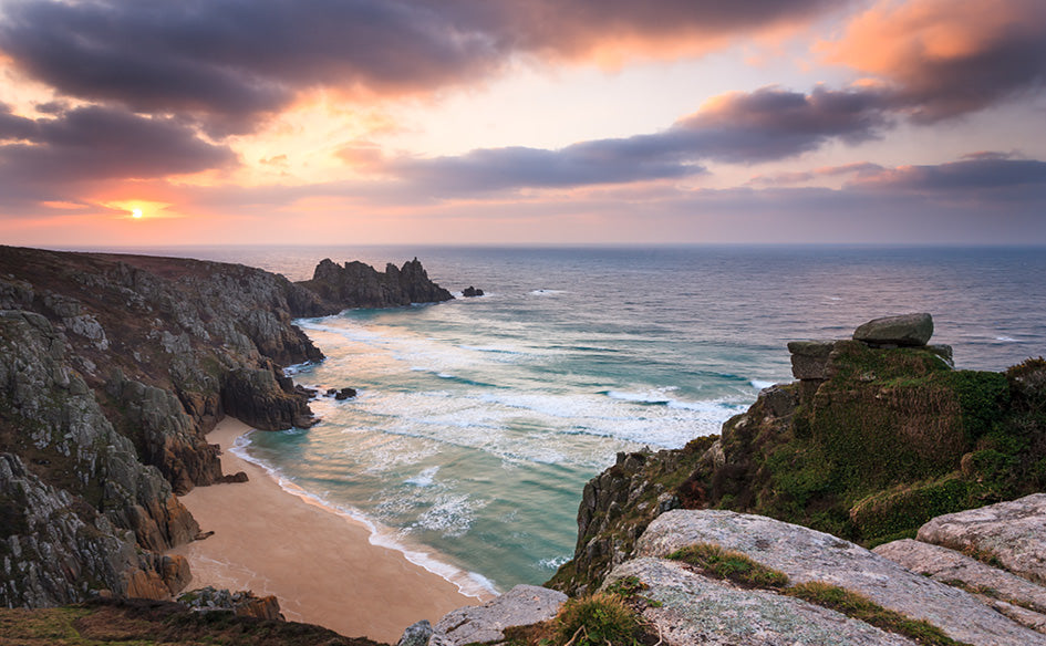 Logans-Rock-Cornwall