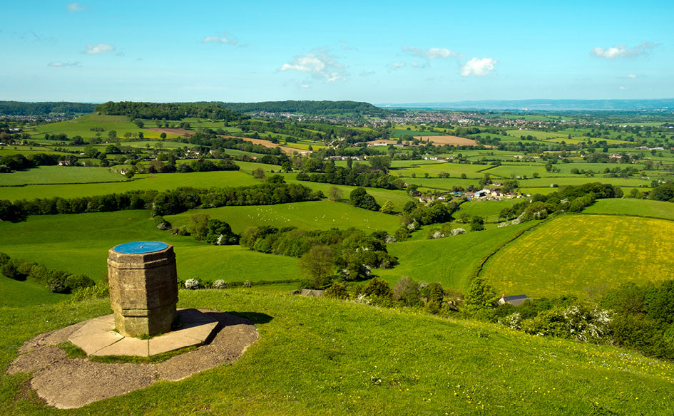 Hiking Around the UK Desk Calendar