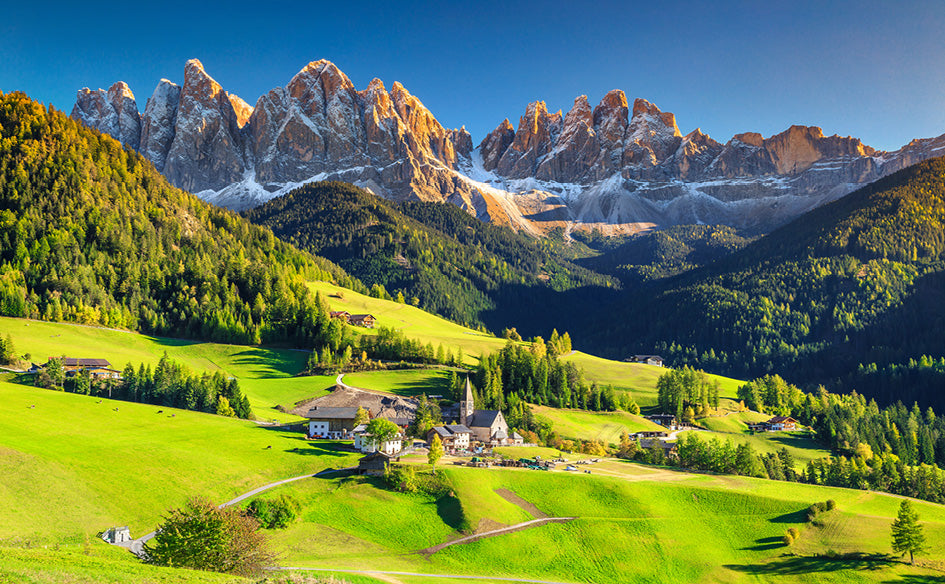 Val-di-Funes-Valley-Italy