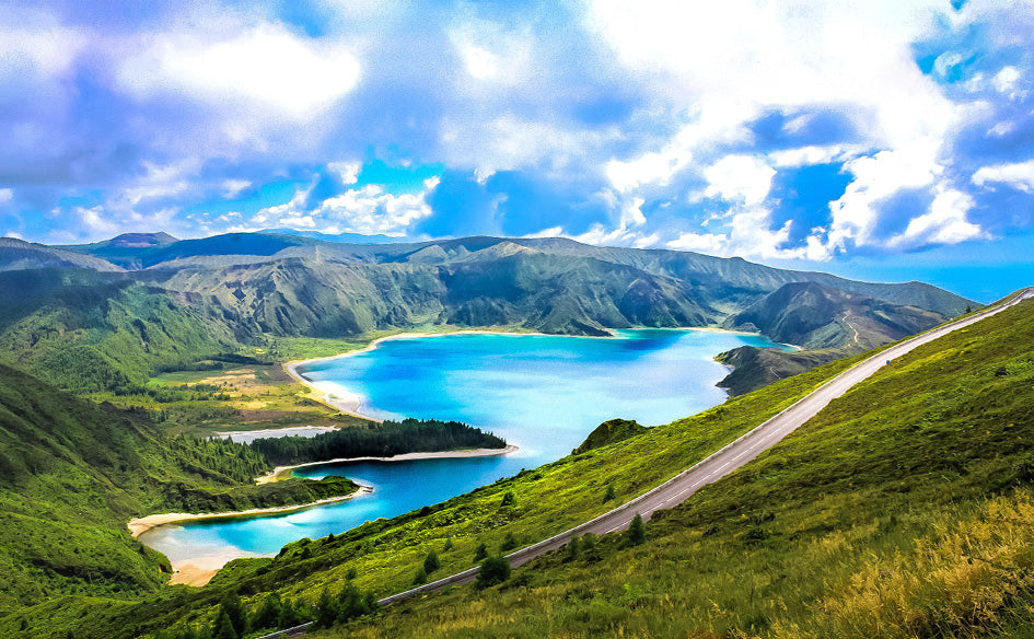 Lagoa-do-Fogo-Portugal